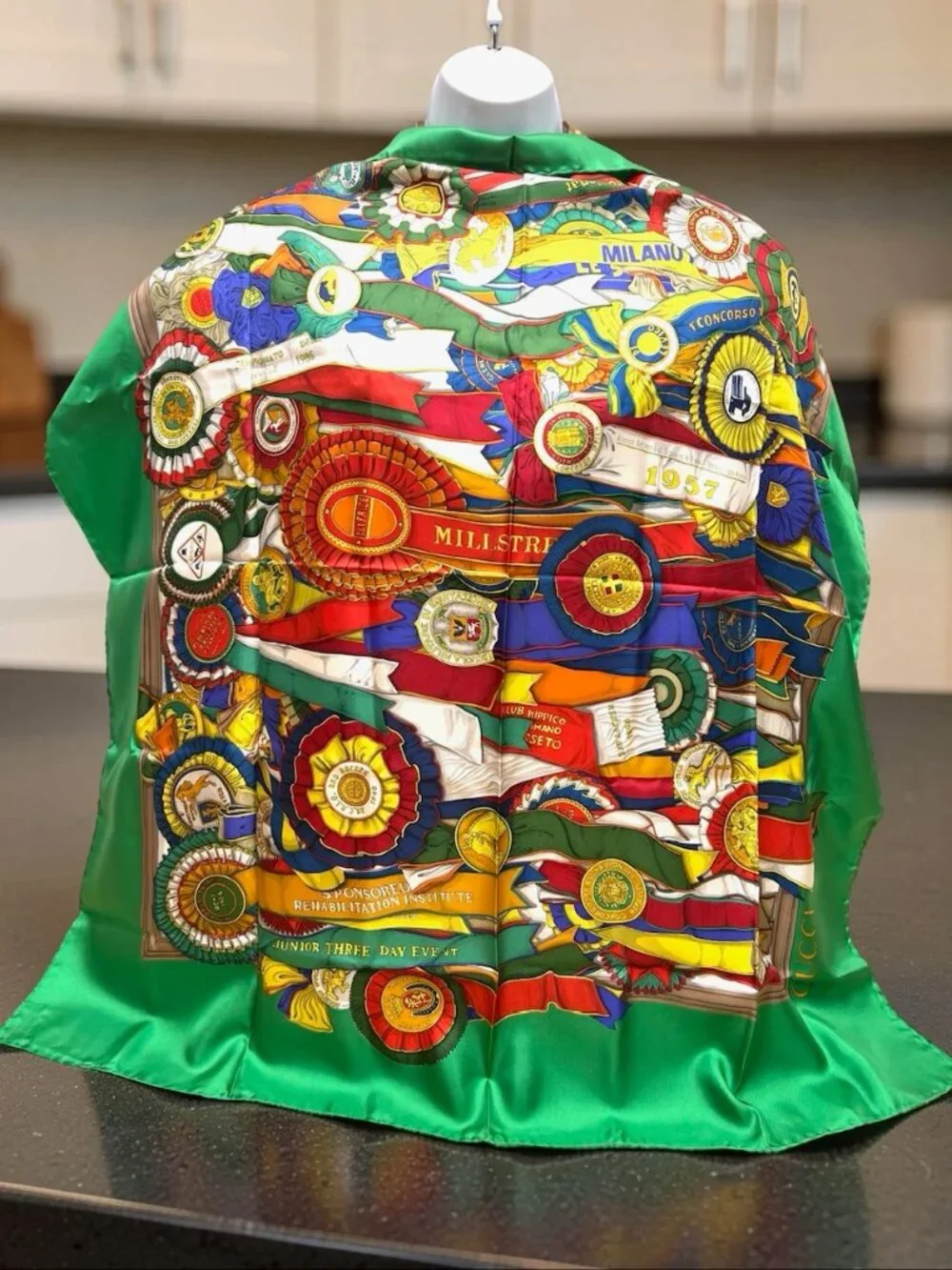 JUNIOR 3 DAYS EVENTS  Gucci Silk Satin Scarf Ribbins Green Blue Red Yellow  (21